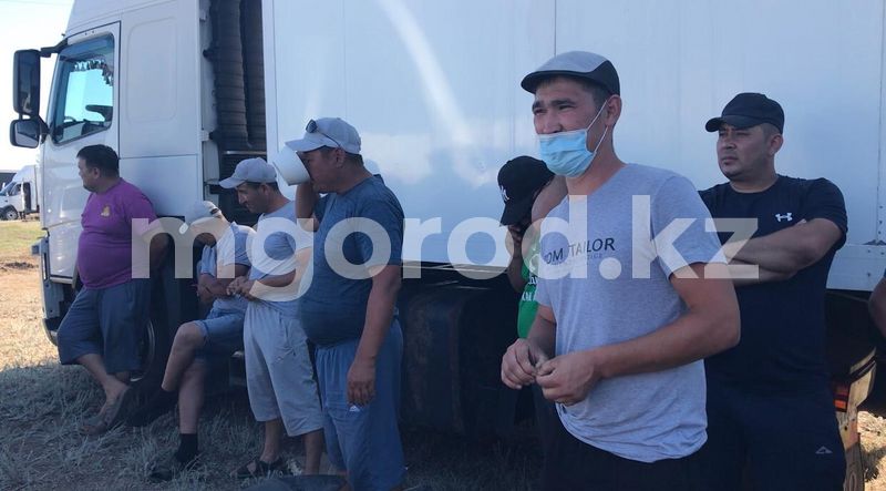 В Актюбинской области бастуют дальнобойщики