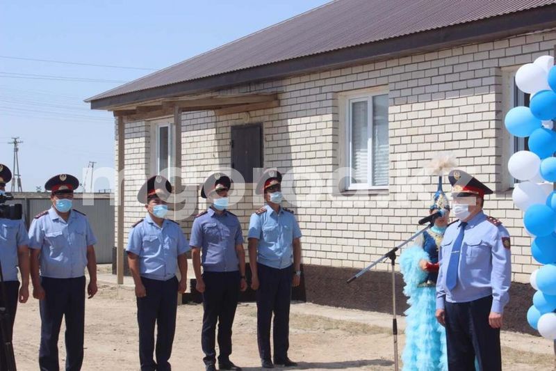 Совмещенные с жильем участковые пункты полиции открылись в селах Атырауской области
