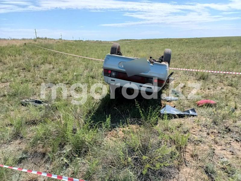 29-летний мужчина погиб в аварии на автодороге в ЗКО