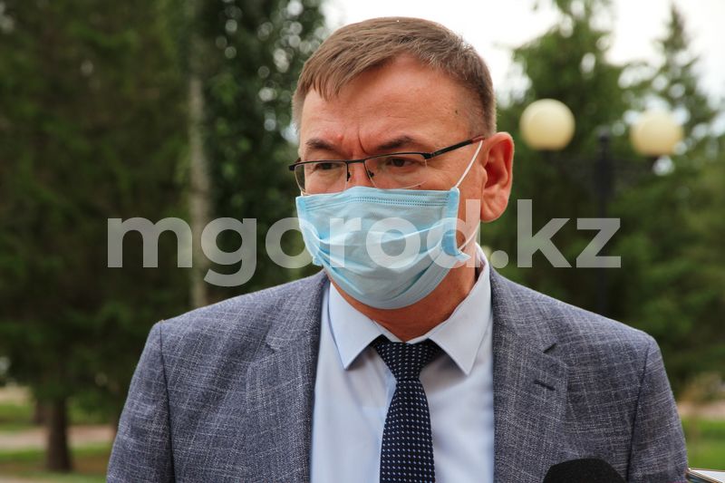 Экс-главу управления здравоохранения ЗКО приговорили к тюремному сроку