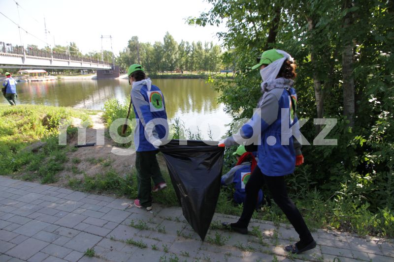 42 500 получат ученики, работающие при школах Уральска