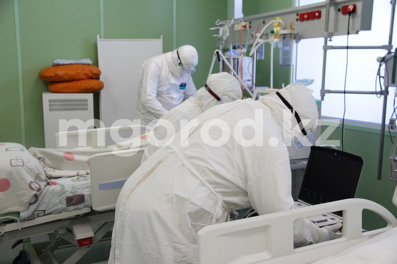 Течение болезни агрессивное и трудно поддается лечению - врачи ЗКО о COVID-19