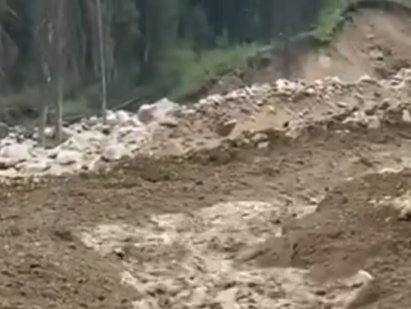Сель сошёл в ущелье Левый Талгар