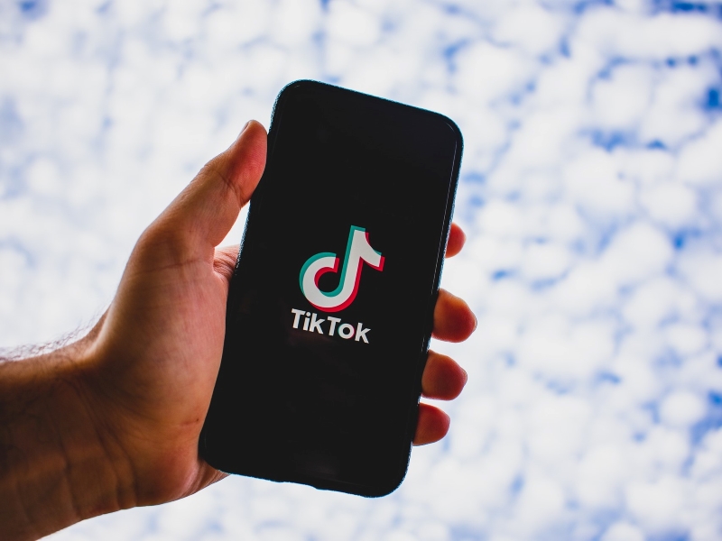 Казахстанских учителей обучили создавать TikTok-видео