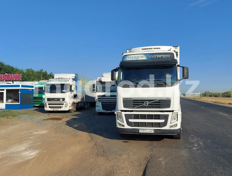 120 тонн продуктов отправили из Уральска на ярмарку в Нур-Султан