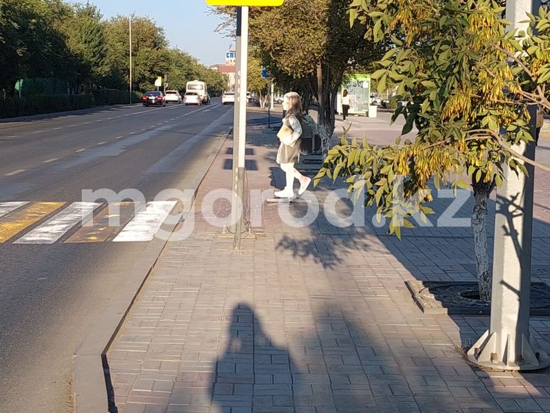 В Актобе водитель сбил подростка и скрылся