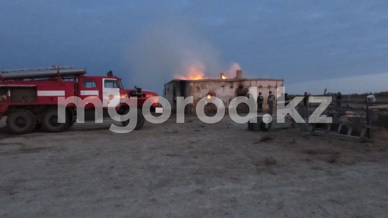 Пьяный житель Атырауской области поджёг дом родного брата