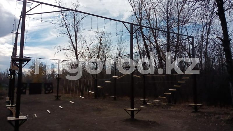 В Уральске открылся новый верёвочный парк для отдыха