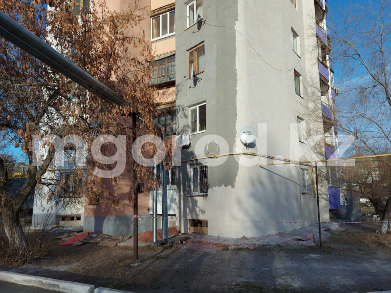 Многоэтажные дома Уральска реставрируют за счет спонсоров