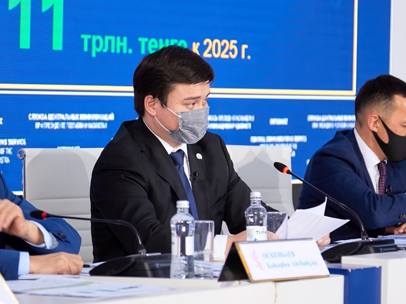 50 тысяч в месяц на продукты: министр отказался отвечать, как его семье это удаётся