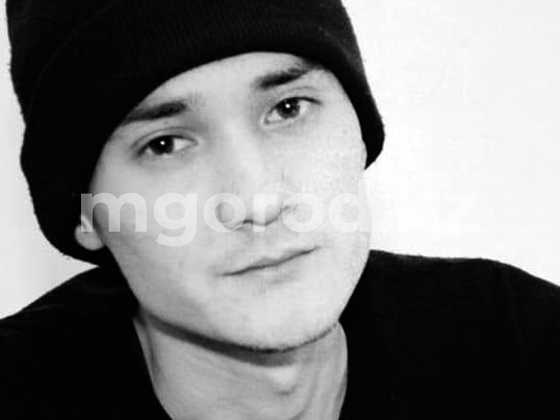 Мужчина погиб после наезда авто возле ночного клуба в Уральске
