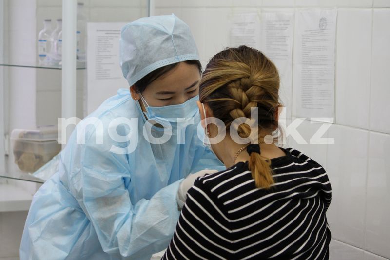 В Казахстане полностью сформирован коллективный иммунитет от COVID-19 – Тугжанов