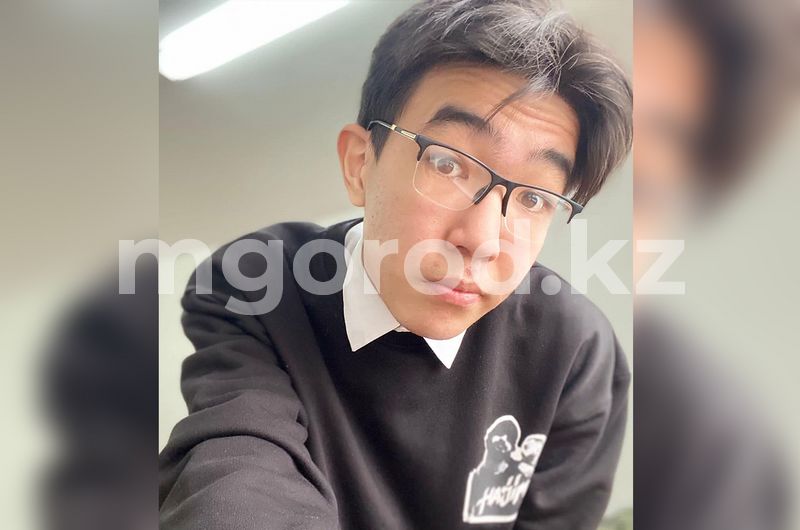 Мама узнала его по носкам - родные погибшего под колёсами внедорожника подростка в Актобе