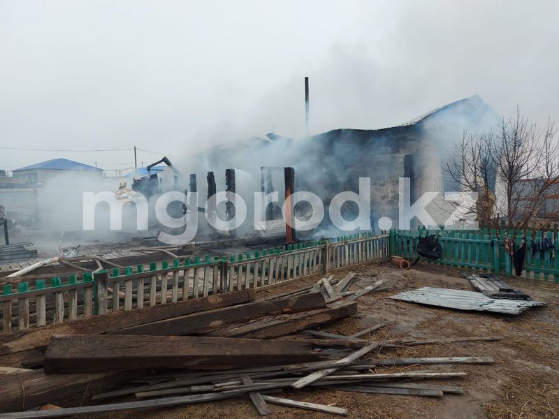 Жилой дом сгорел в Атырауской области