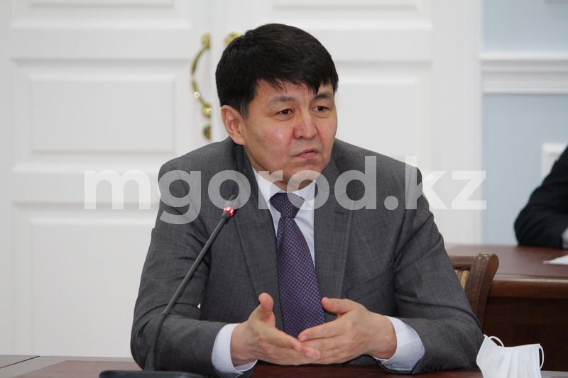 Экс-замакима ЗКО назвал виновных в гибели работников «Батыс су арнасы»
