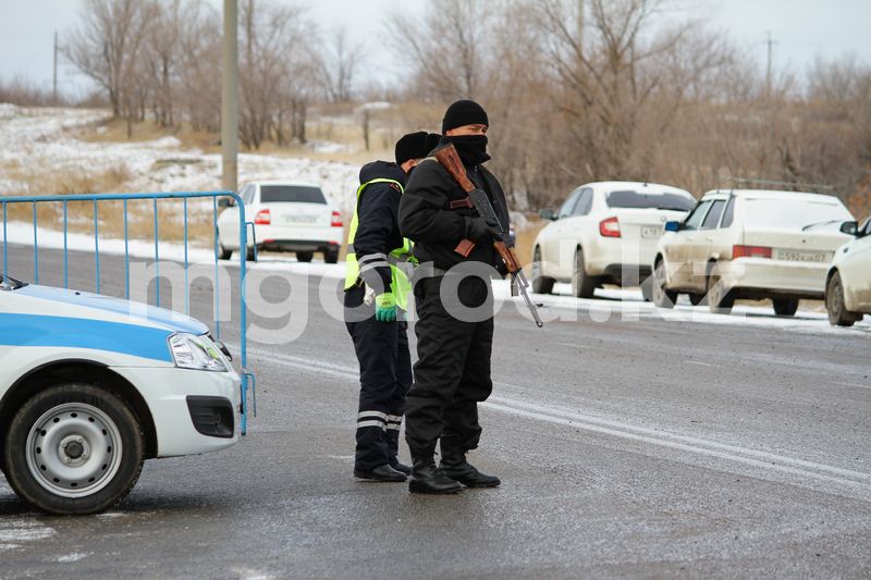 В ЗКО убирают блокпосты