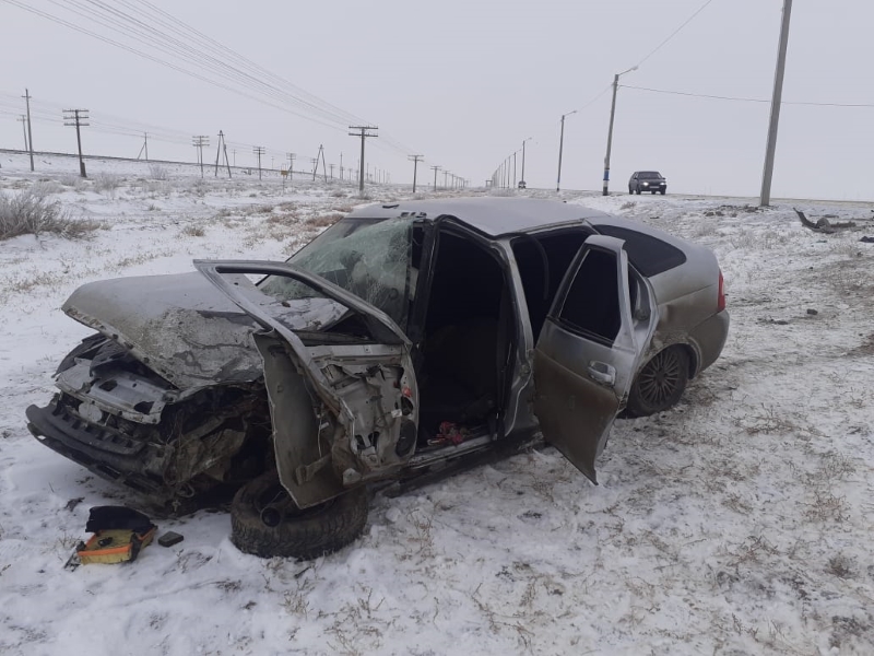 Один погиб и двое пострадали в ДТП в Атырауской области