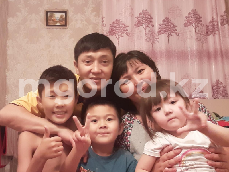 Пограничник из ЗКО отдал выигранное в лото авто на благотворительность