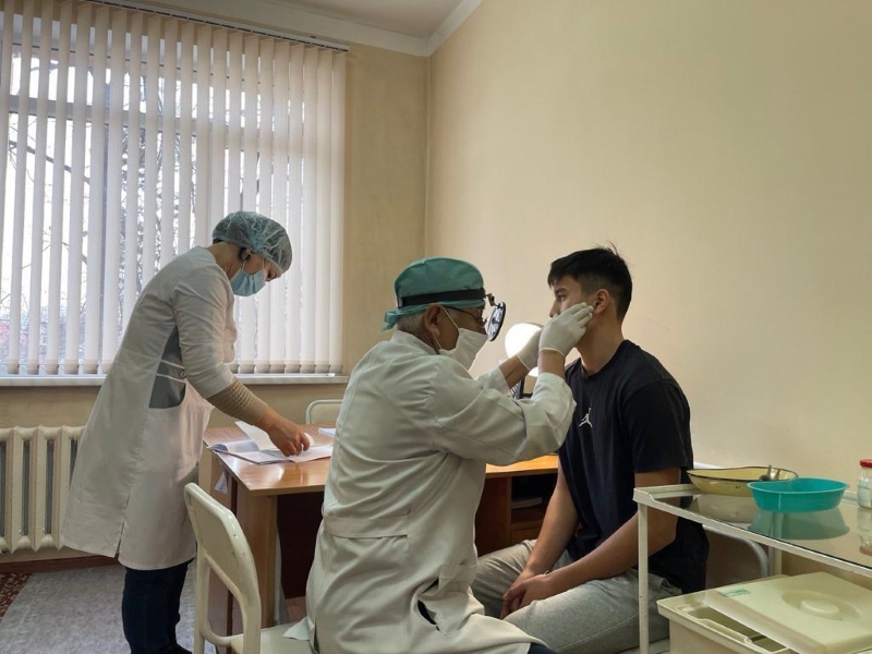 Более 7 тысяч юношей планируют поставить на воинский учёт в Алматы