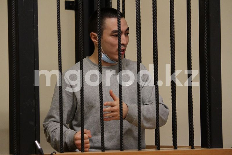 Свидетель рассказал, как подсудимый избавился от мешка с трупом убитой девушки в Уральске