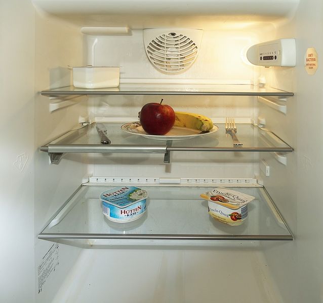 Какие продукты не рекомендуется хранить в холодильнике?