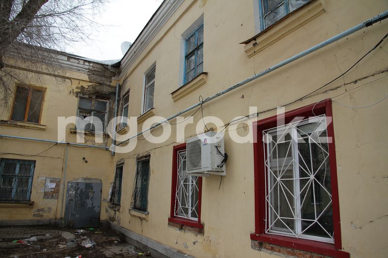 330 домов в Уральске не могут сменить форму управления