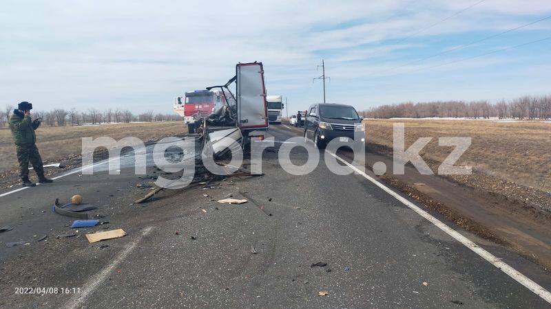 Водитель «Газели» погиб в аварии на трассе Самара - Шымкент