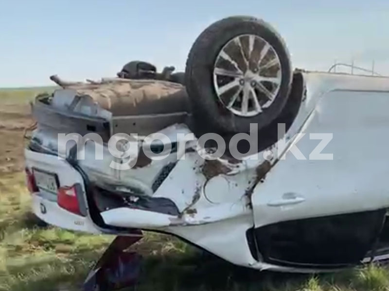 Мужчина погиб в аварии на трассе в ЗКО