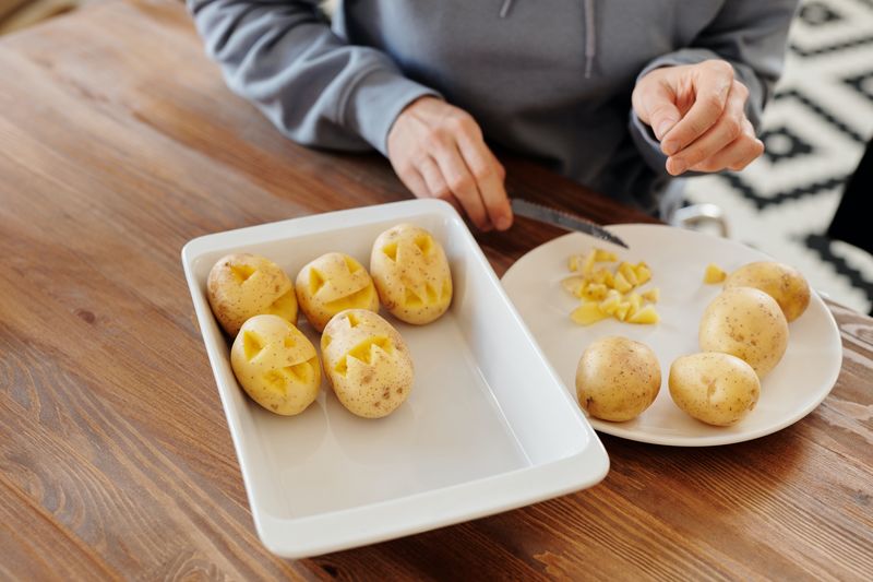 Как определить, что картофель ядовитый?