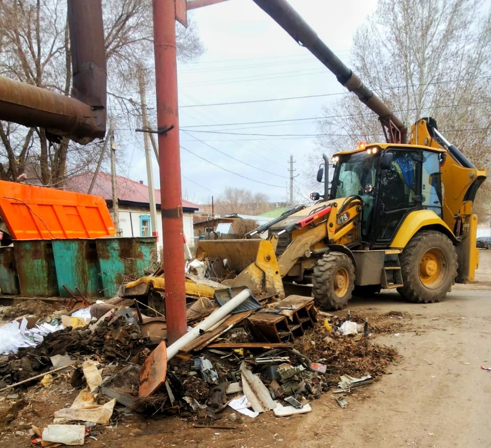 7000 тонн крупногабаритного мусора вывезли сотрудники ТОО «Жайык таза кала»