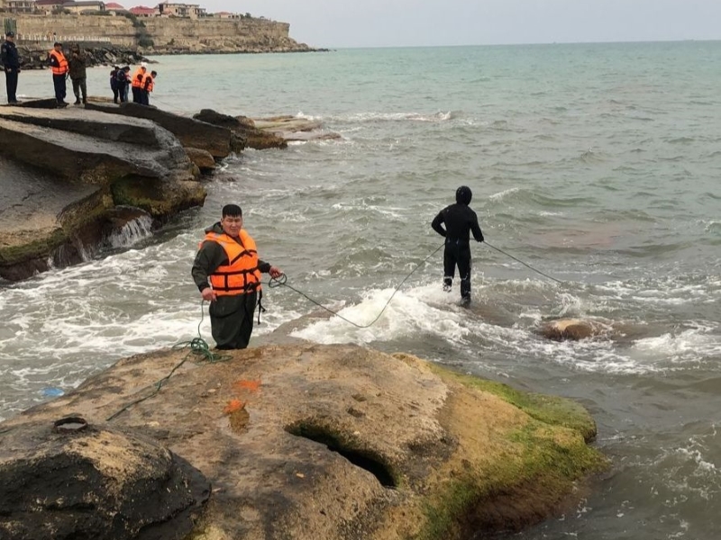 Трое парней утонули в Каспийском море
