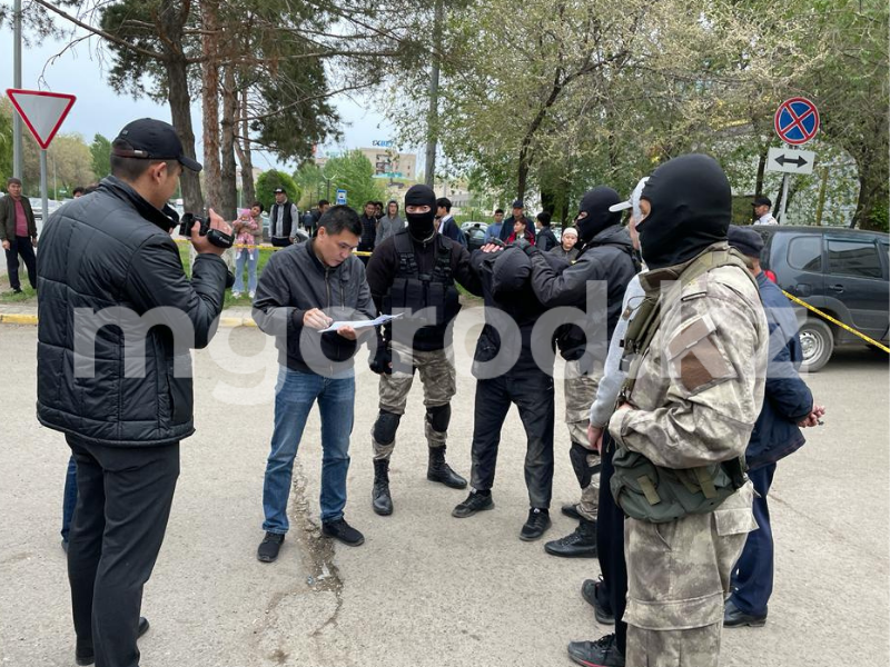 Полицейские провели задержание в Уральске