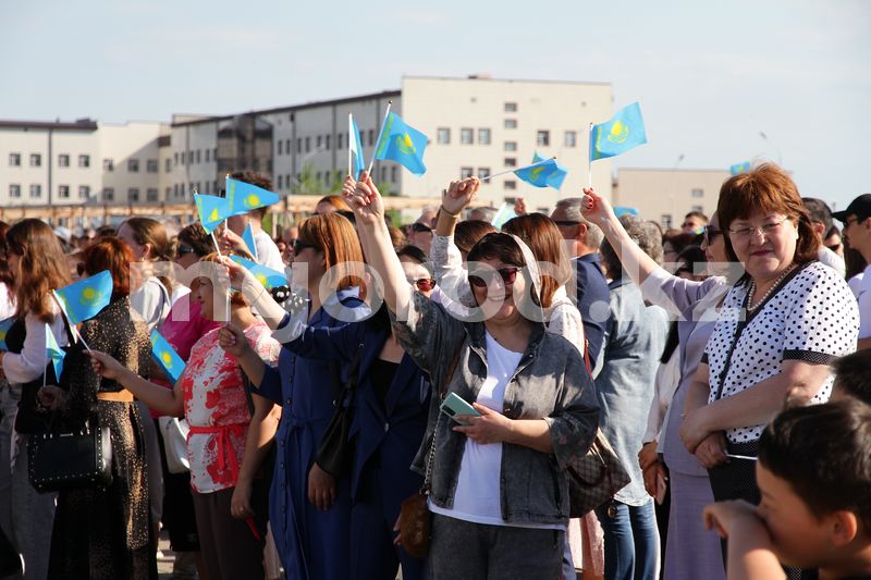 В Уральске отмечают День государственных символов