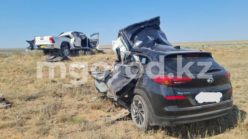 Пять человек погибли в ДТП под Атырау: стало известно состояние двух пострадавших
