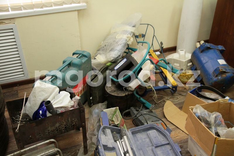На миллион тенге мужчина наворовал электроинструменты в одном из магазинов Актобе