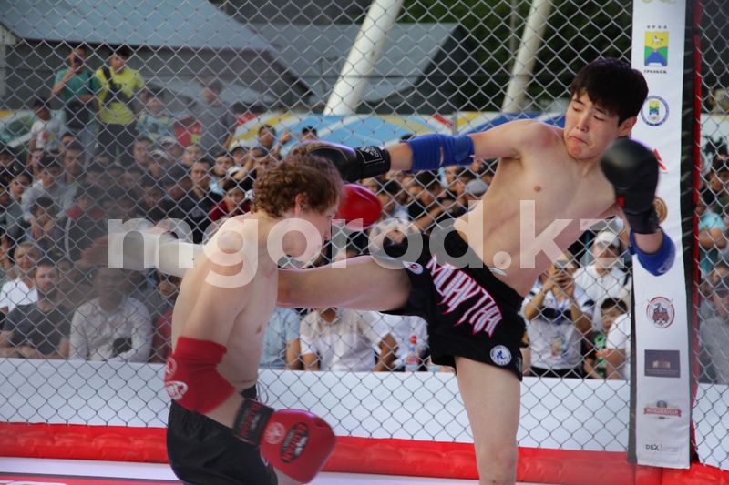 Как проходит турнир по MMA в Уральске