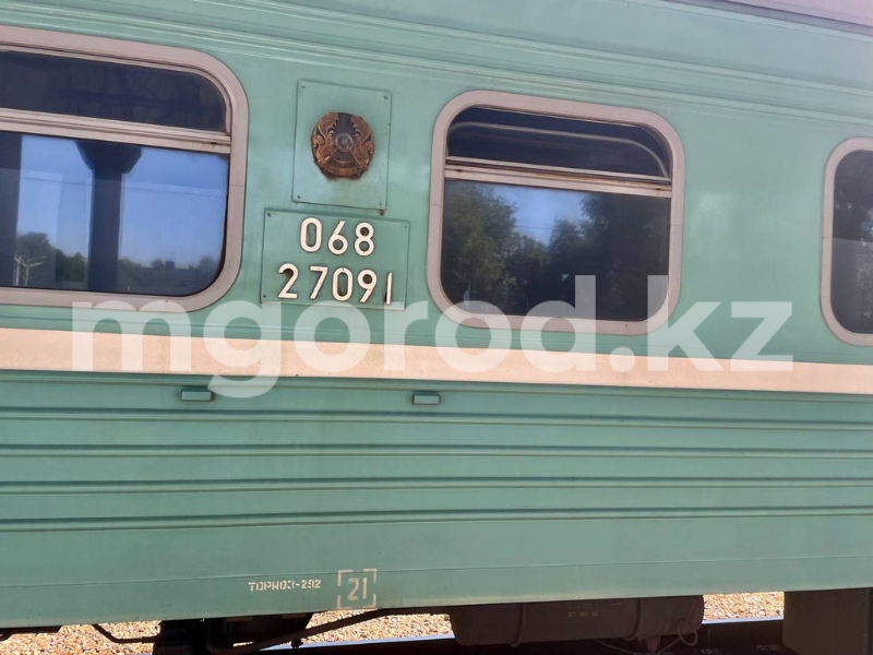 В КТЖ объяснили приостановку продажи билетов