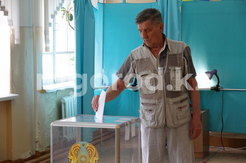 Референдум в Казахстане: озвучены данные экзитпола