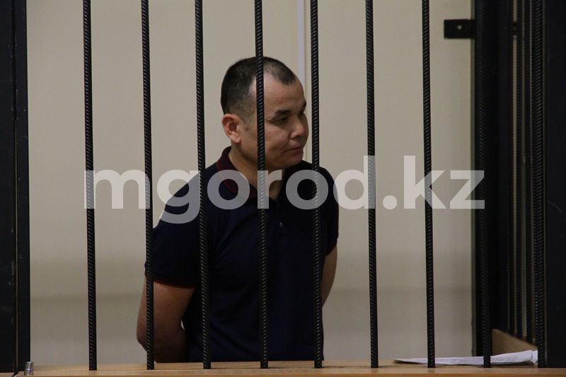 Авария с пьяным полицейским за рулём в ЗКО: виновника просят лишить свободы на три с половиной года