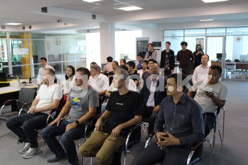 IT-специалистов бесплатно обучили предприниматели Уральска