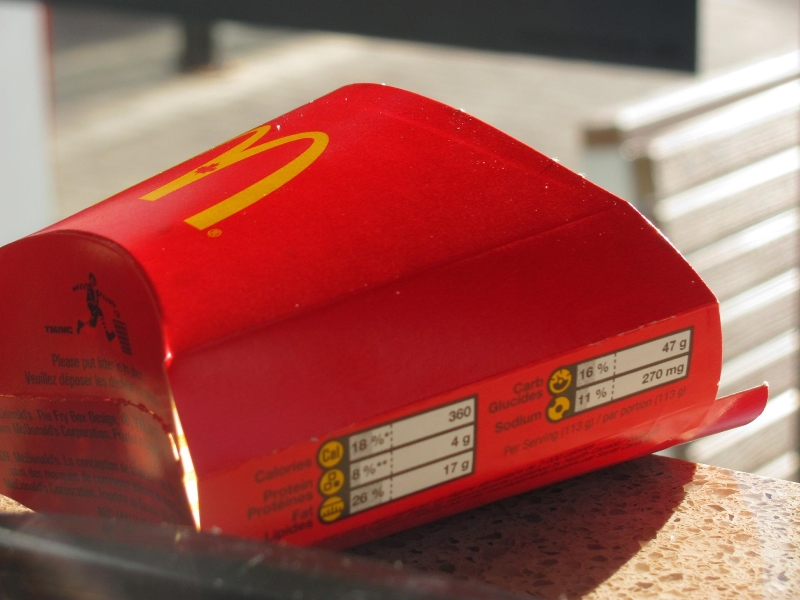 Сырья достаточно: о причинах закрытия McDonald`s рассказали в Минсельхозе