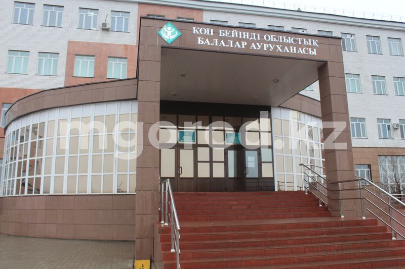 Девочка подожгла себя в ЗКО: врачи рассказали о состоянии ребёнка