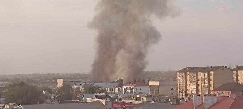 Пожар на мусорном полигоне в Уральске потушили