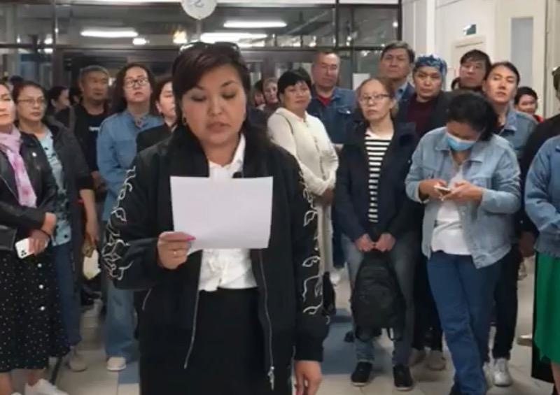 В отделе образования Уральска ответили на обращение родителей гимназистов