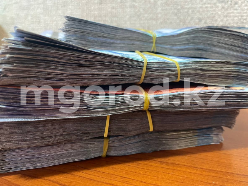 Пенсионерка из Уральска перевела мошенникам почти 3 млн тенге