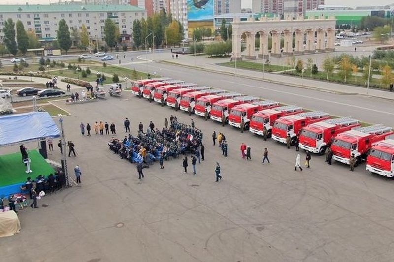 БҚО әкімі азаматтық қорғау органдарының қызметкерлерін кәсіби мерекемен құттықтады