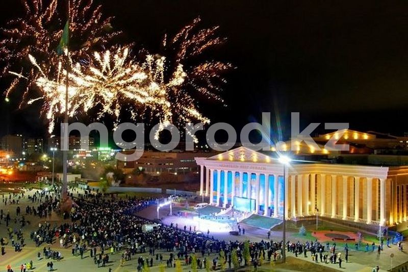 Оралда Республика күнін атап өтті