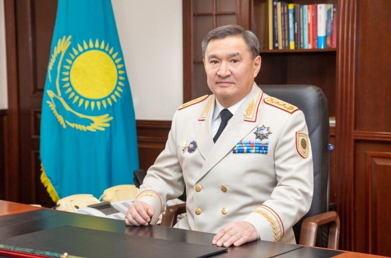 Главный полицейский Казахстана едет в Уральск. Как задать вопрос