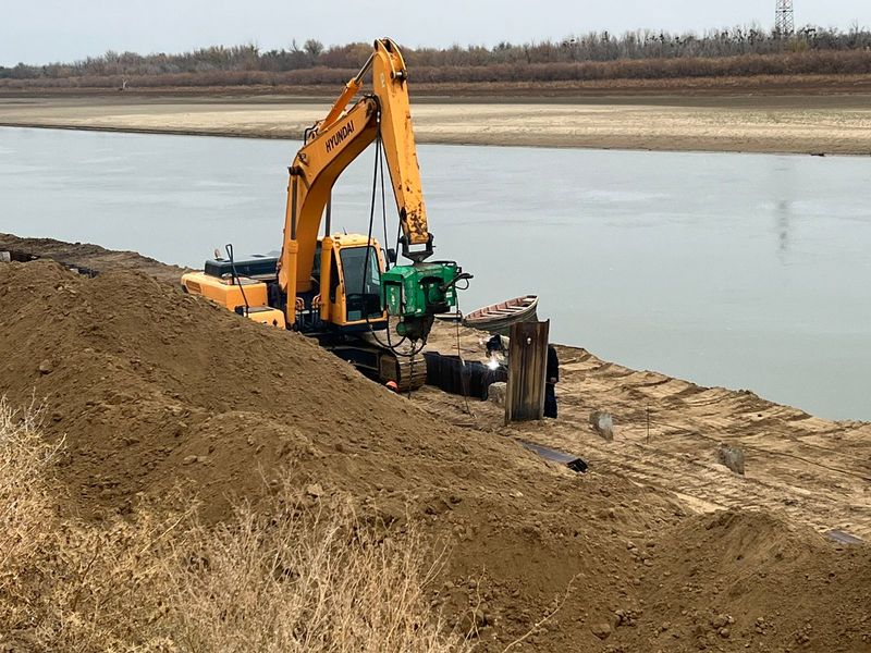 Как укрепят берег реки Урал за 12 млрд тенге в Атырау