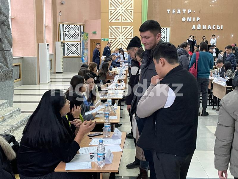 Оралда жастарға арналған бос жұмыс орындар жәрмеңкесі өтті